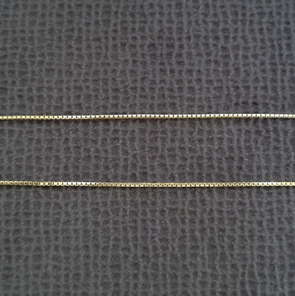 Mia Fiore Embossed Gold💛 Crescent Moon🌙 and Sun☀️ Adjustable Slide Necklace - Picture 10 of 16